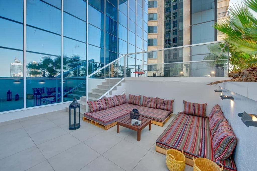 Marina Arcade Tower - Image 21